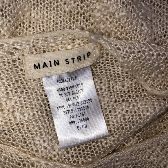 Main Strip size small ivory lightweight lightly sheer sweater - Picture 4 of 5